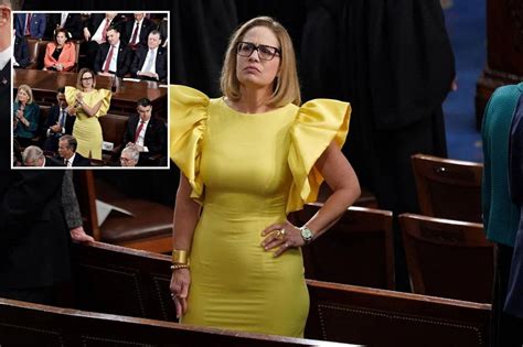 sinema sexy|Kyrsten Sinemas dress draws attention at Senate swearing